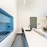 Black Mountain Villa *