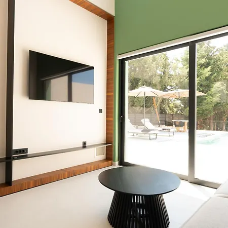 Βίλα Black Mountain Βλαχάτα