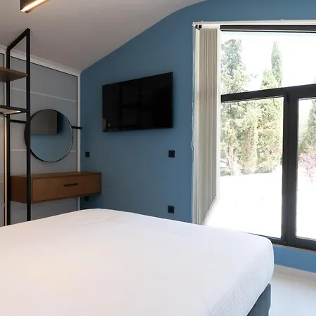 Black Mountain * Βλαχάτα