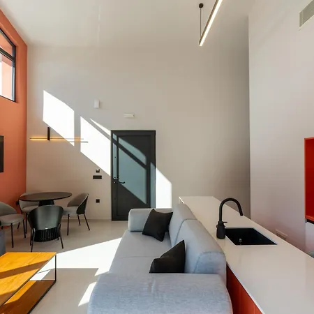 Black Mountain Villa *